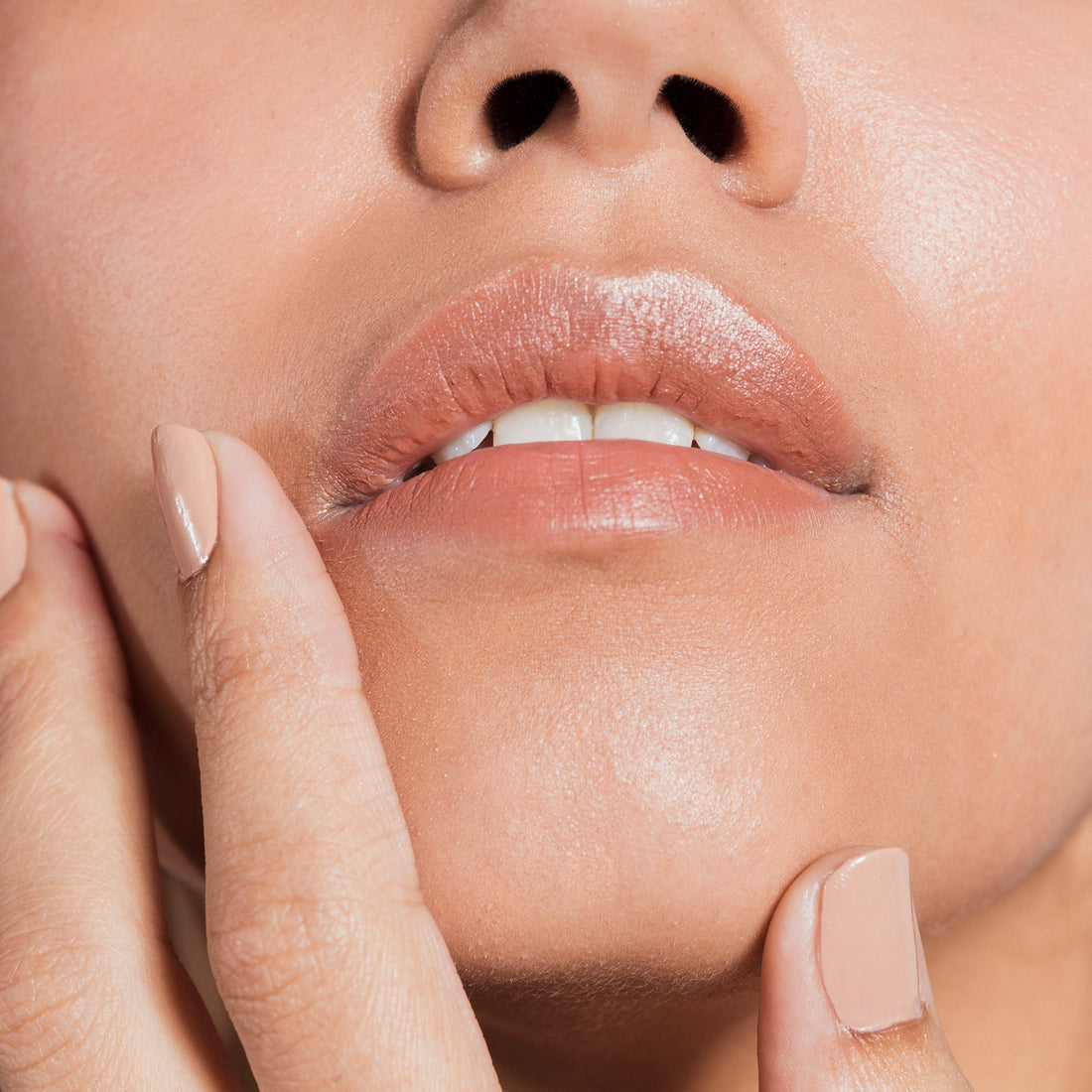 Best Red Light Therapy for Lips: What Works and How to Choose the Right Device