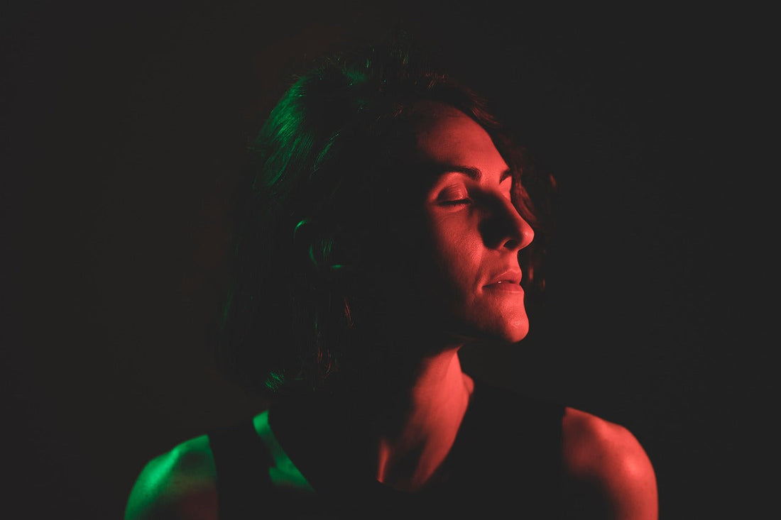 Should You Keep Your Eyes Open or Closed during Red Light Therapy?