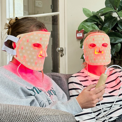 PRANA Red LED light therapy face mask - Maysama